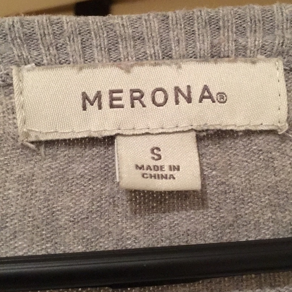 Sweater - Picture 3 of 3
